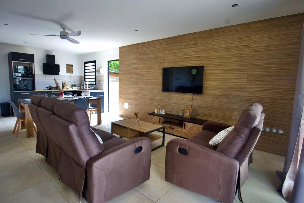 Villa Du Beau Vallon 2 Jacuzzi Privatif Et Piscine Chauffee Partagee Saint-Benoît Kültér fotó