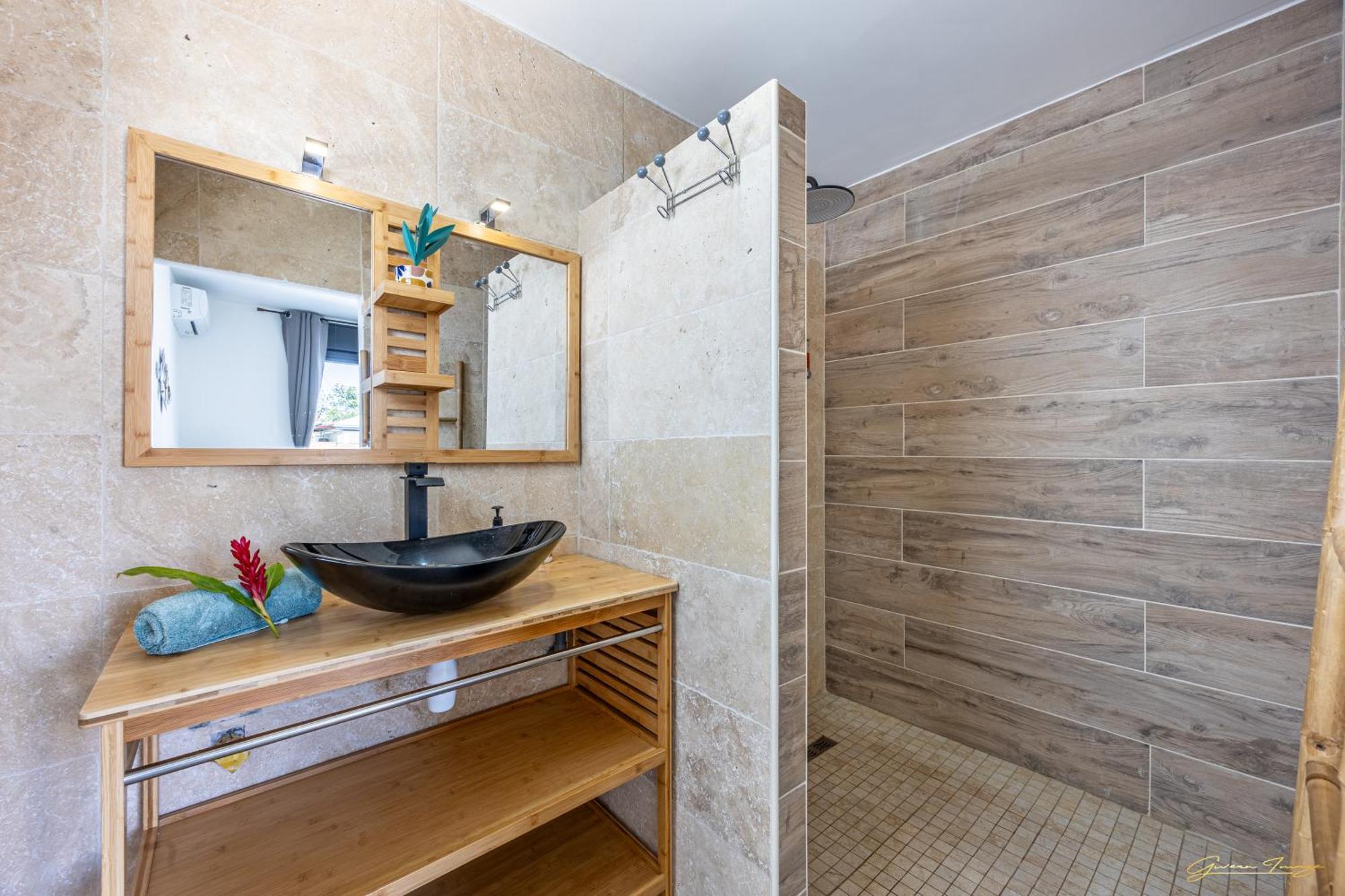 Villa Du Beau Vallon 2 Jacuzzi Privatif Et Piscine Chauffee Partagee Saint-Benoît Kültér fotó